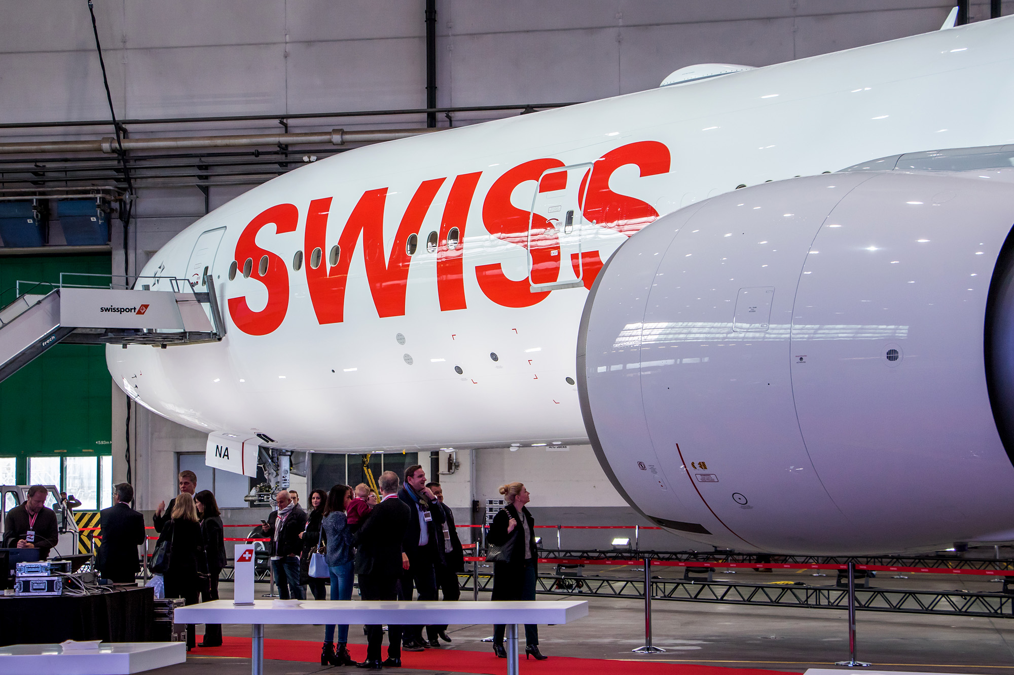 LX B777, Part 3 - Checking out the Triple Seven
