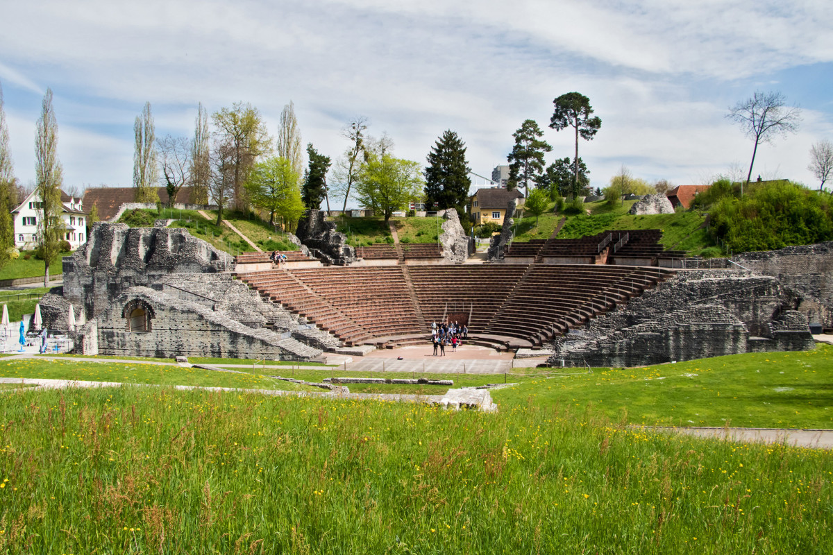 Das römische Amphitheater von Augusta Raurica (Augst)