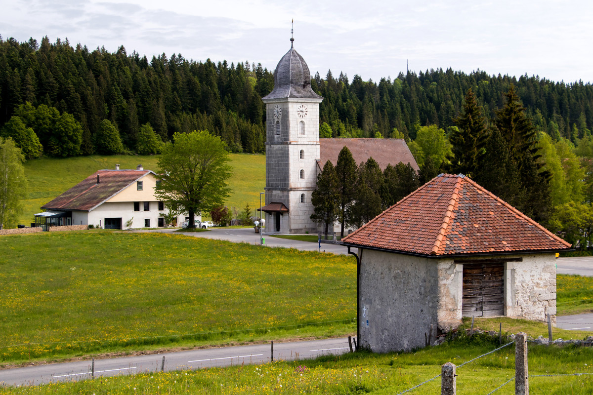 Die im Jahr 1716 eingeweihte Kirche von La Chaux-du-Milieu