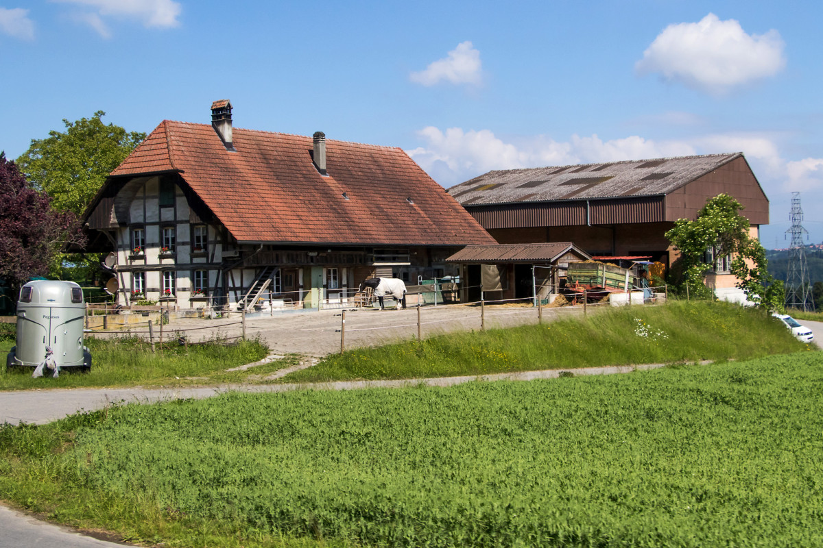 Ein typischer Bauernhof entlang der Route