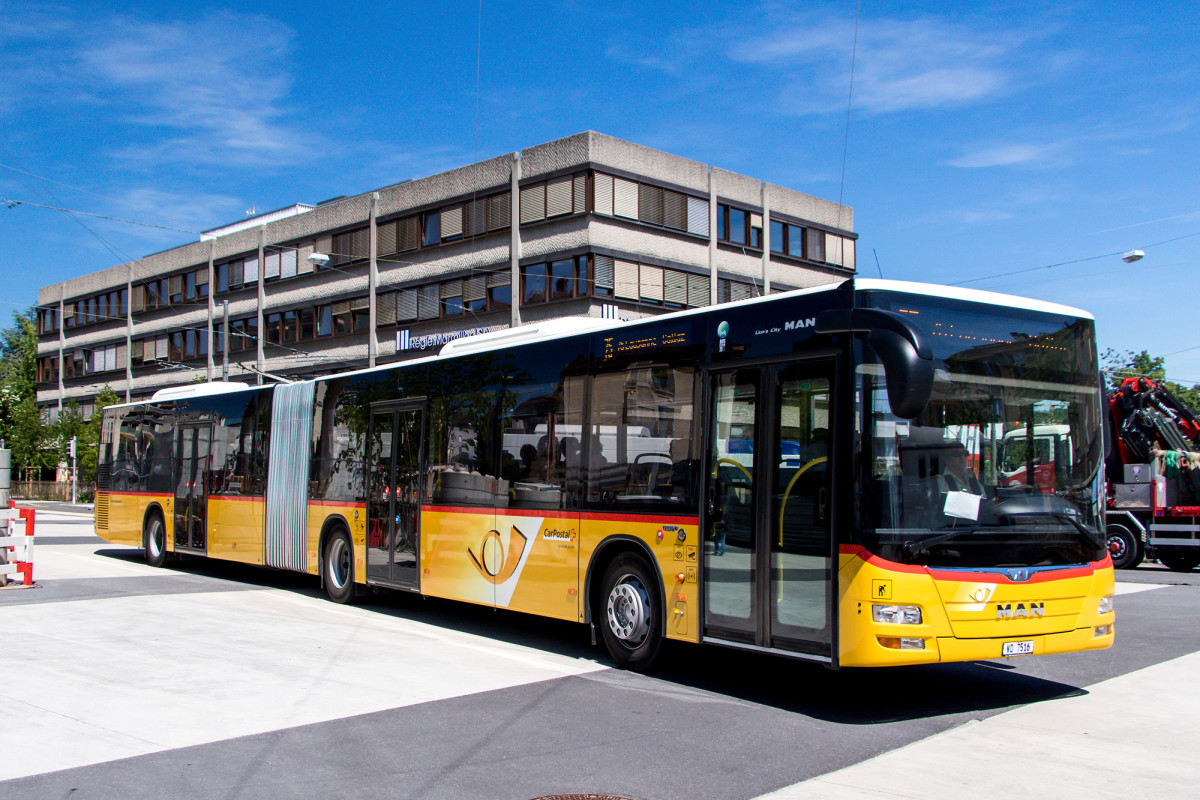 Der MAN Lion's City im Stadtgebiet von Lausanne - doch nun geht's damit wieder aufs Land!