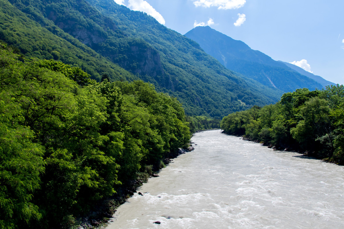 Die wilde Rhone bei Lavey