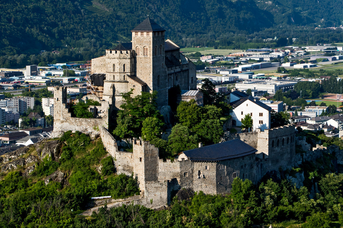 Blick auf die Basilique de Valère