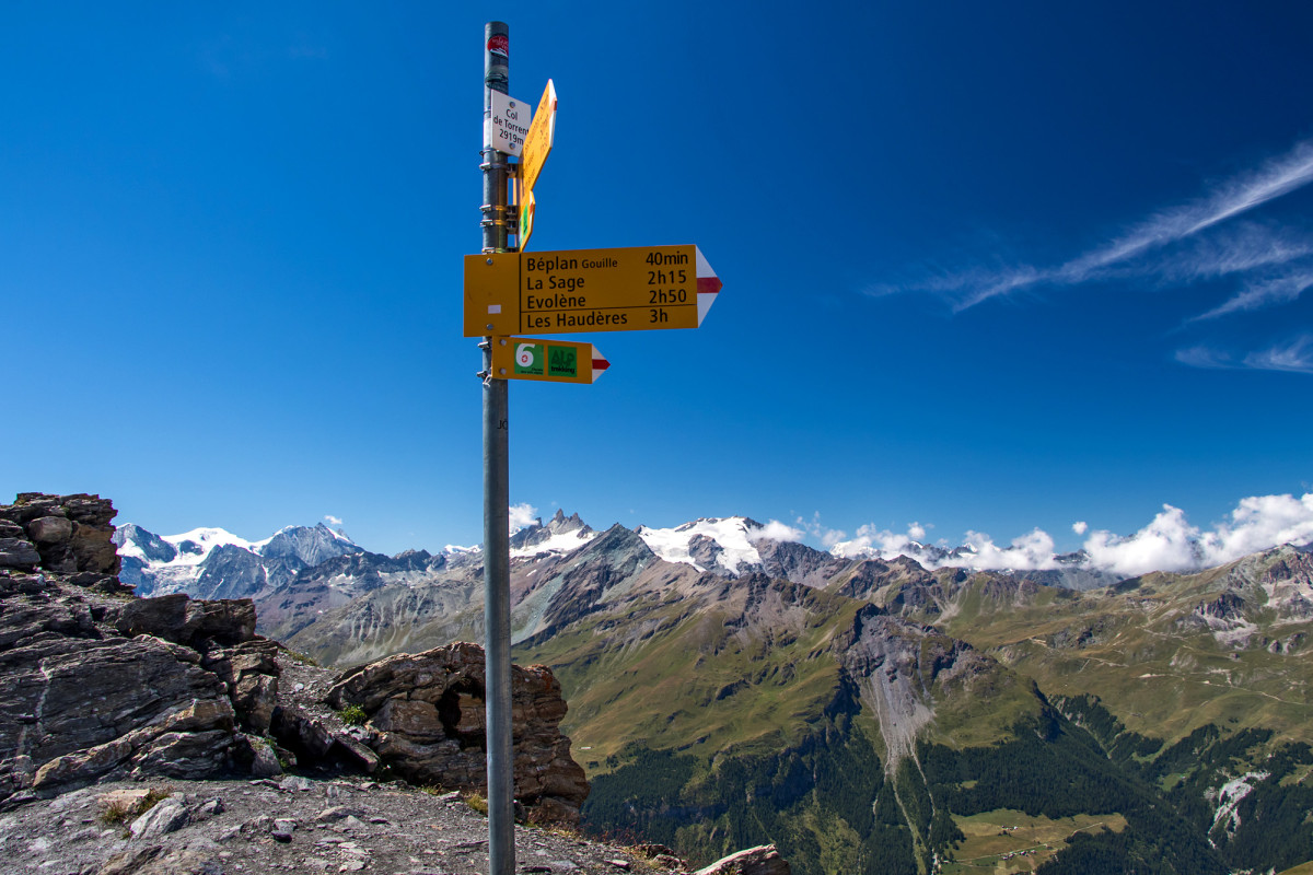 Oben angekommen, was für ein Gipfelpanorama!