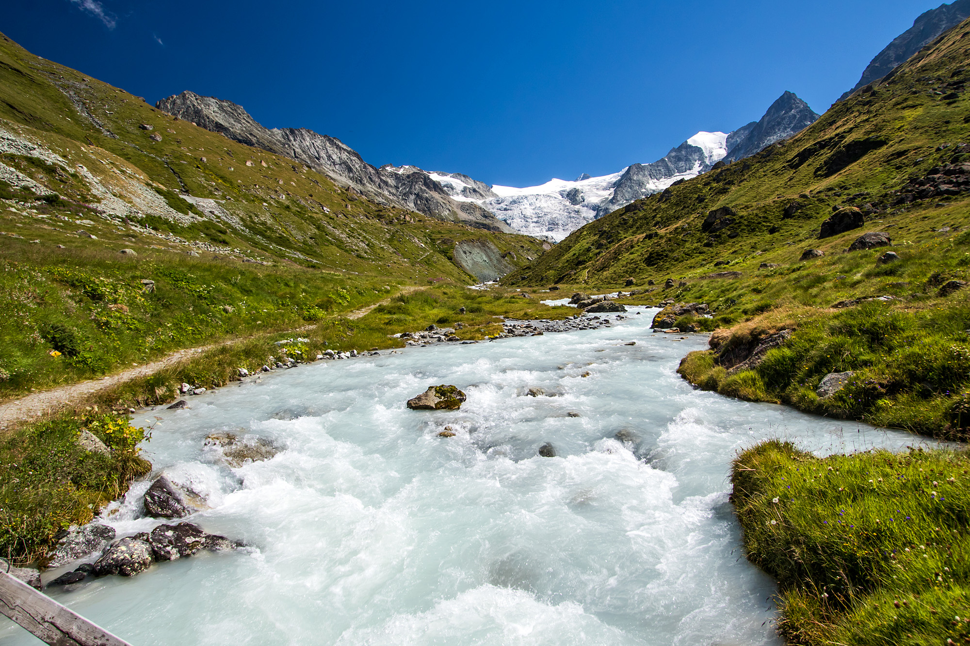Die Gougra, bevor sie als Lac de Moiry gestaut wird