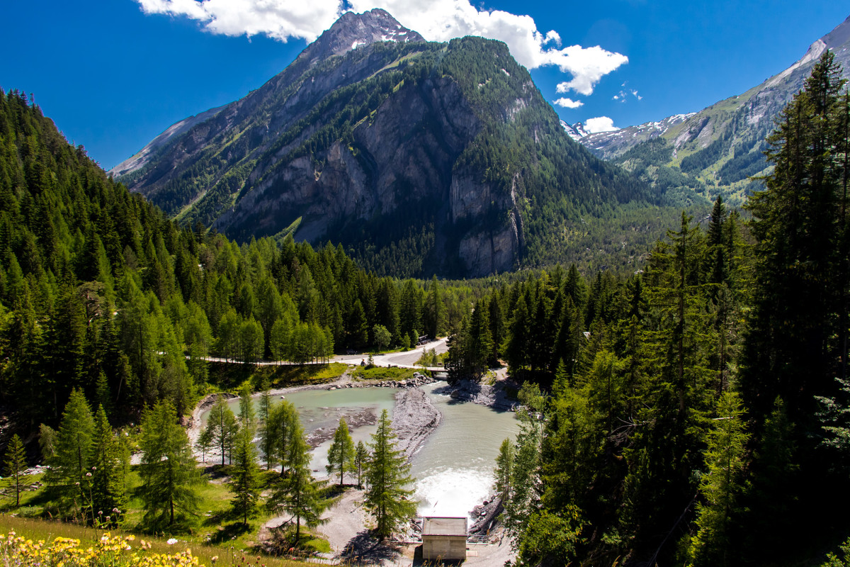 Aussicht von der Staumauer des Lac de Godey VS