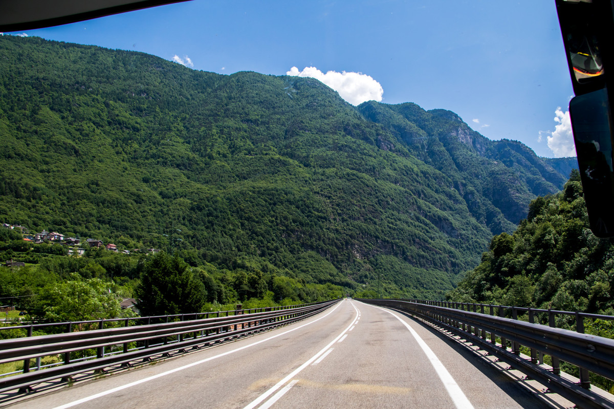 Die Autostrada bringt uns rasch weiter in Richtung Süden