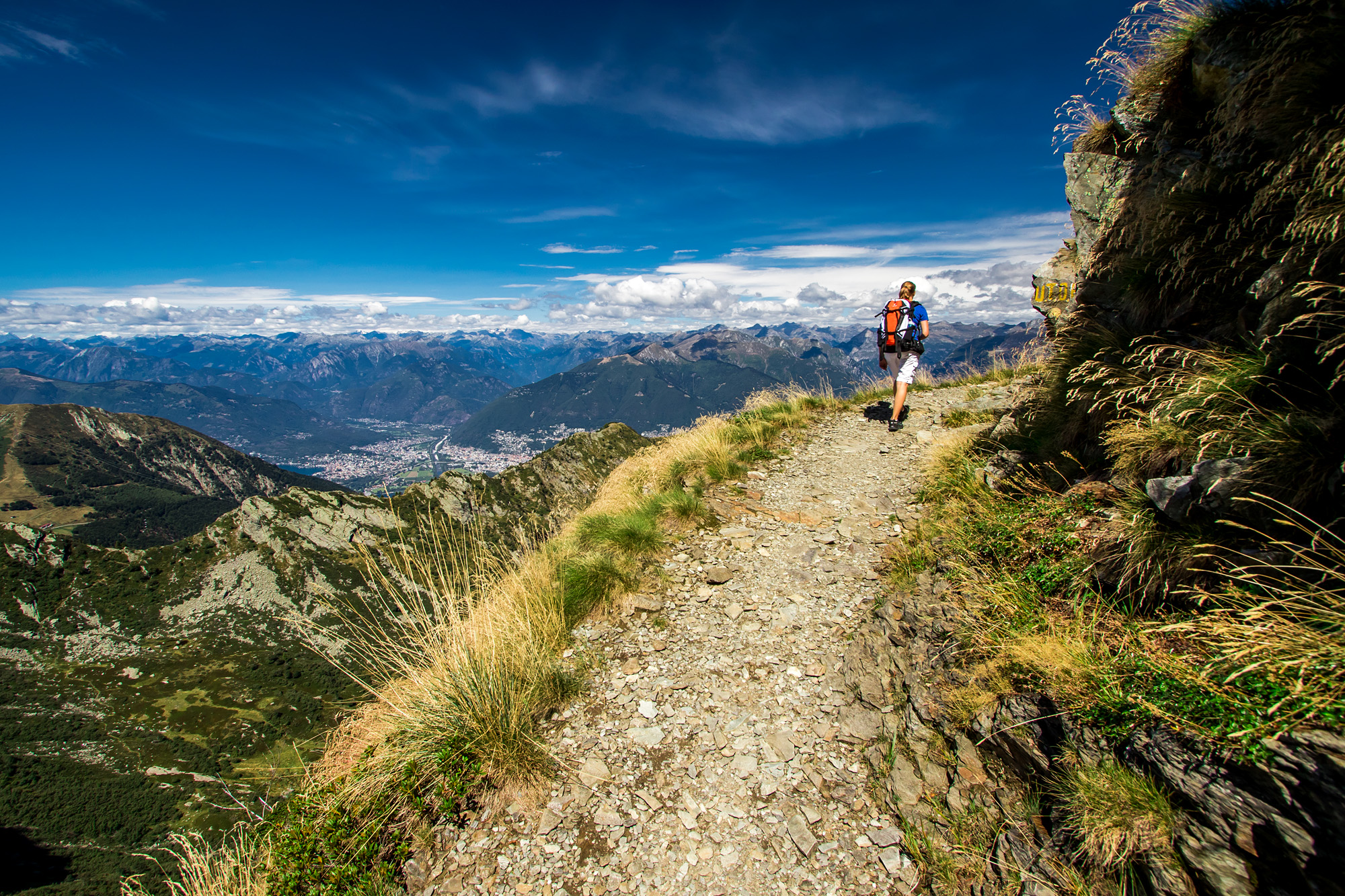 Wanderung über den Monte Tamaro - ausgehend natürlich vom Postauto-Netz!